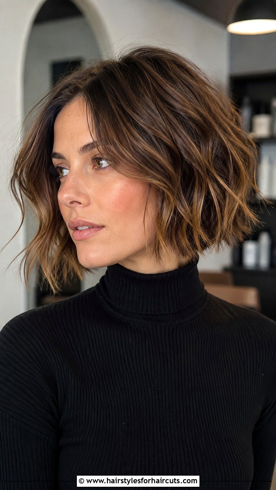 Textured Bob Haircut - 25 hairstyles for back to school - 25 hairstyles for back to school
