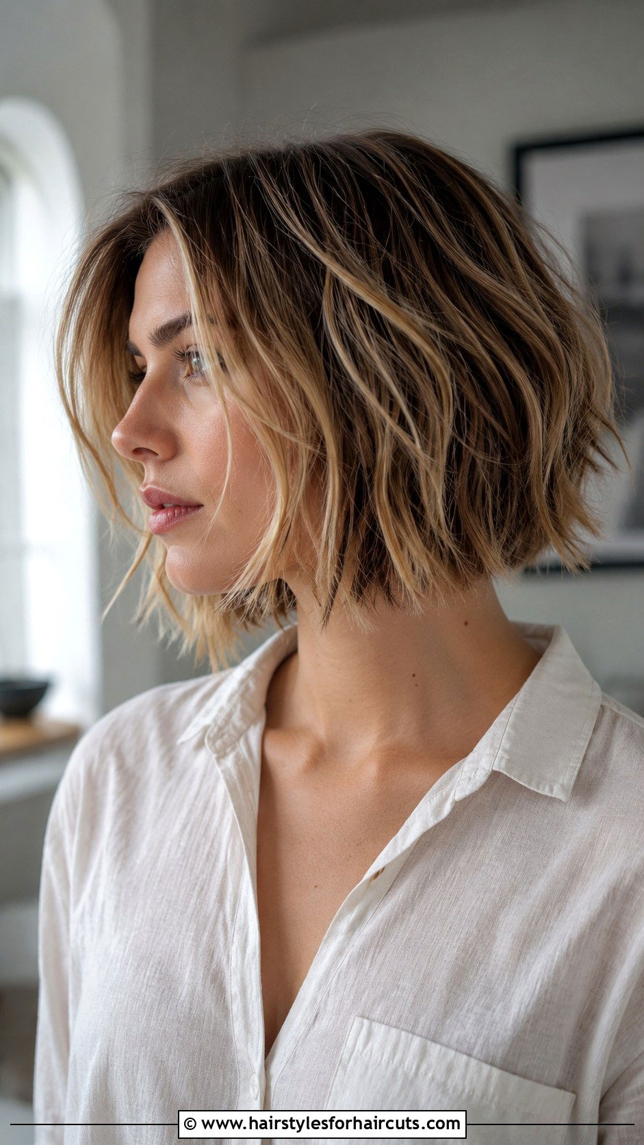 Textured Bob Haircut - 25 haircuts for a round face - 25 haircuts for a round face