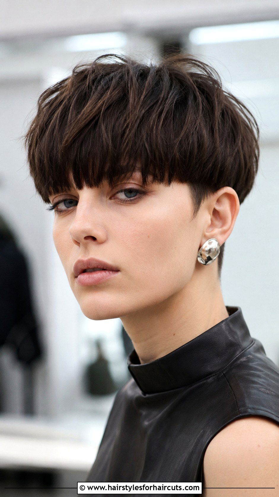 Textured Bowl Cut - 25 haircuts galesburg il - 25 haircuts galesburg il