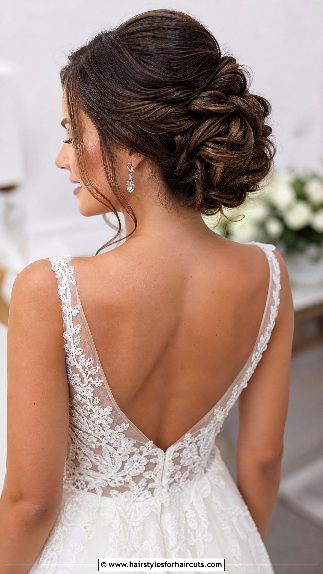 Textured Bun Wedding Hairstyle - 25 wedding hairstyles medium hair - 25 wedding hairstyles medium hair