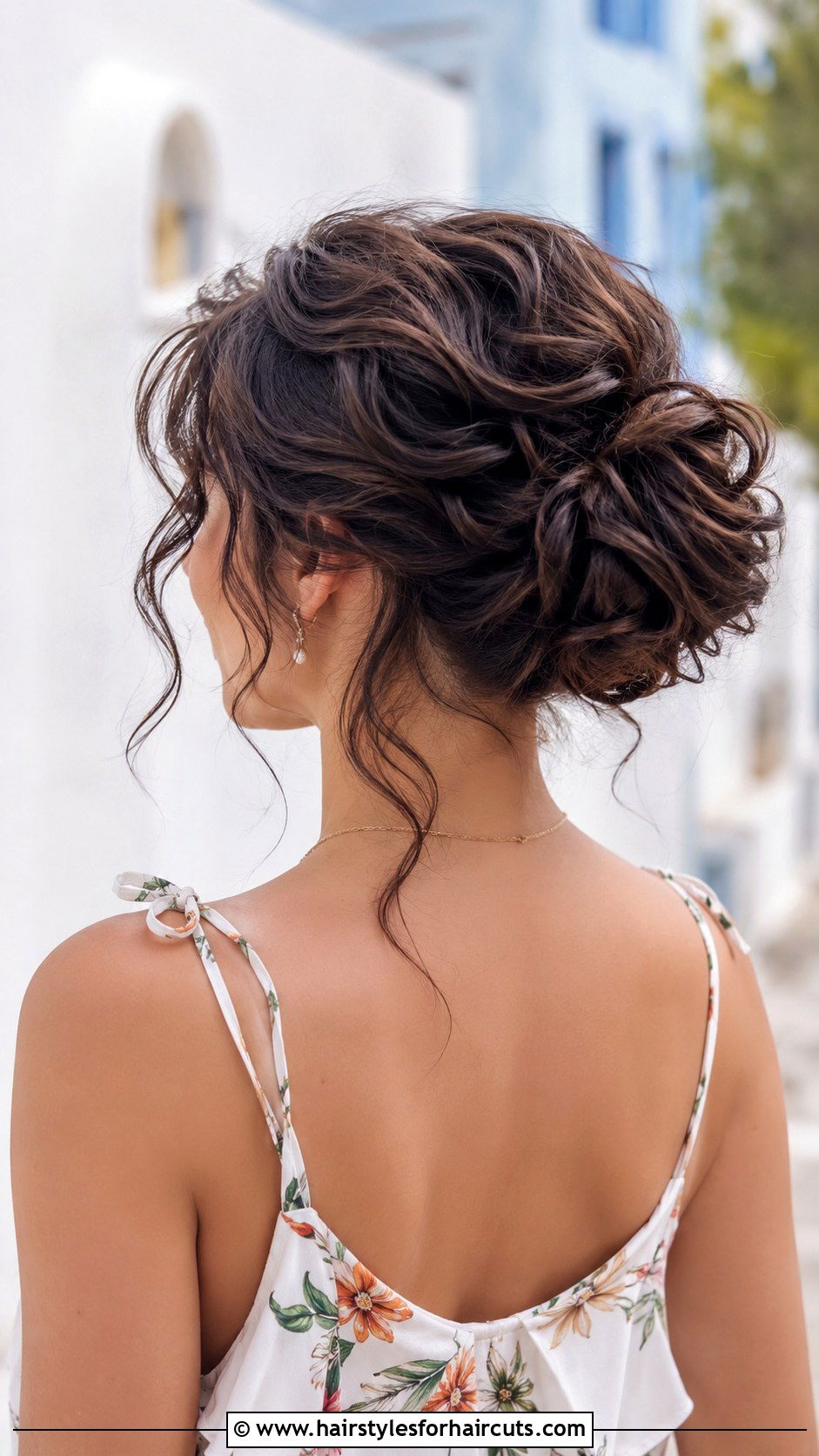 Textured Chignon For Short Hair - 25 chignon hairstyles for short hair - 25 chignon hairstyles for short hair