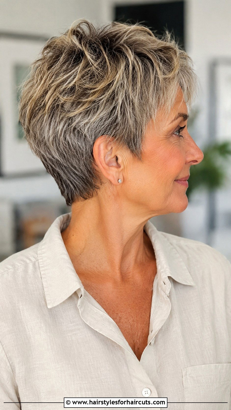 Textured Crop - 25 current hairstyles for women over 60 - 25 current hairstyles for women over 60