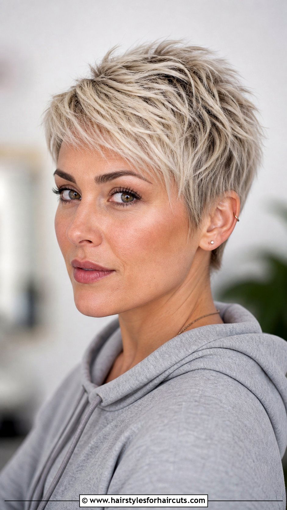 Textured Crop For Bleach Damaged Hair - 25 damaged haircuts - 25 damaged haircuts