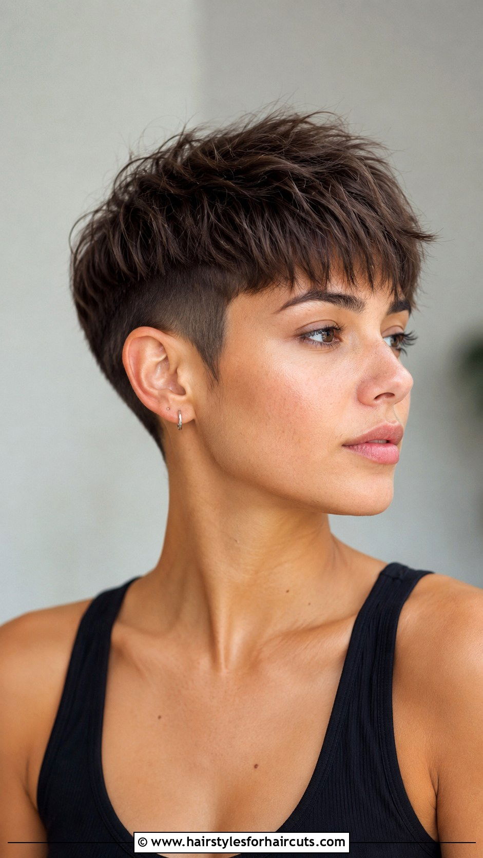 Textured Crop Haircut - 25 top 10 haircuts - 25 top 10 haircuts
