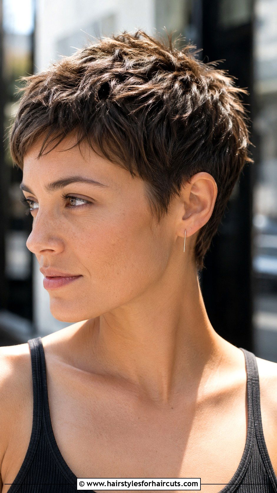 Textured Crop Haircut - 25 haircuts for thin frizzy hair - 25 haircuts for thin frizzy hair