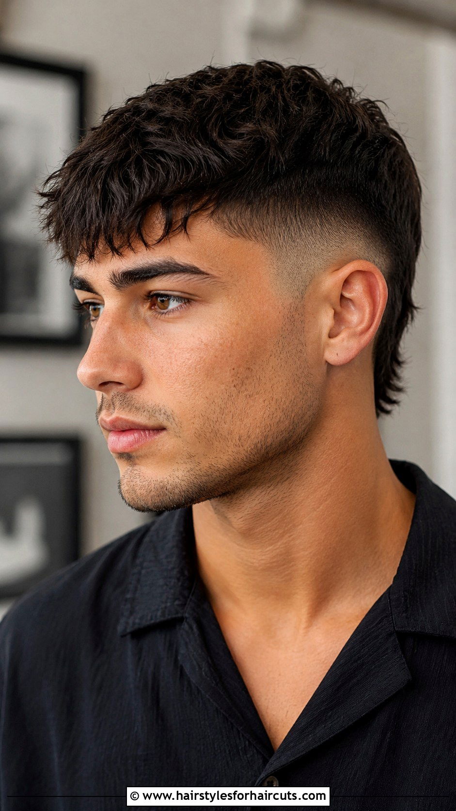 Textured Crop Mullet - 25 mullet haircuts - 25 mullet haircuts