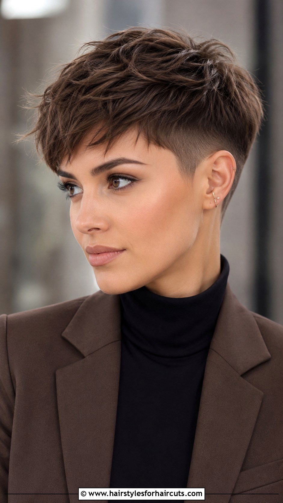 Textured Crop Short Haircut - 25 elegant short hairstyles - 25 elegant short hairstyles