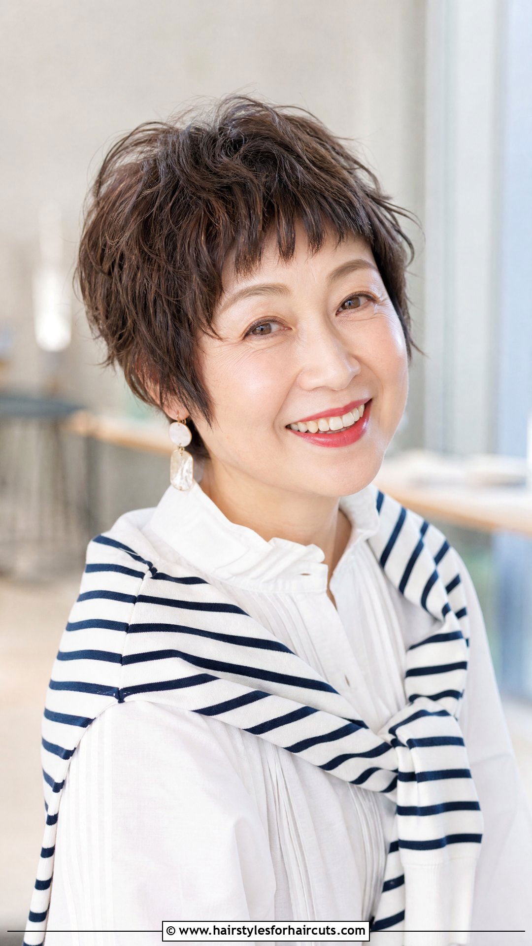 Textured Crop with Fringe - 25 grey hair hairstyles for older asian woman - 25 grey hair hairstyles for older asian woman