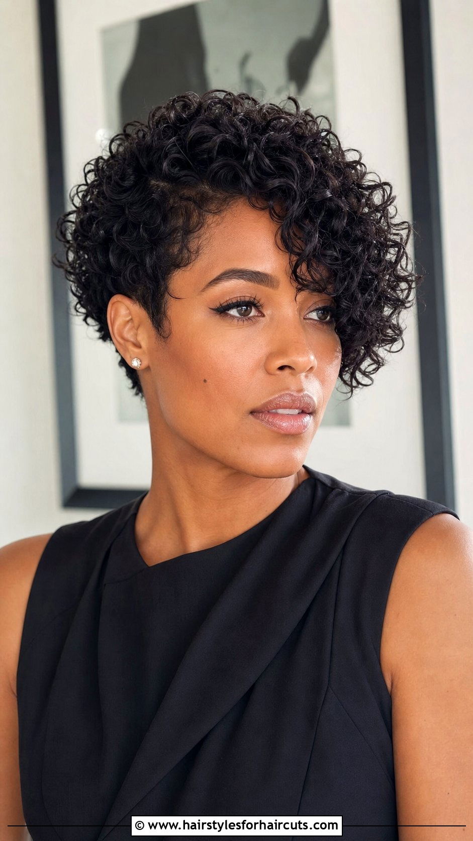 Textured Curly Pixie With Side Part - 25 bridal hairstyles for short curly hair - 25 bridal hairstyles for short curly hair