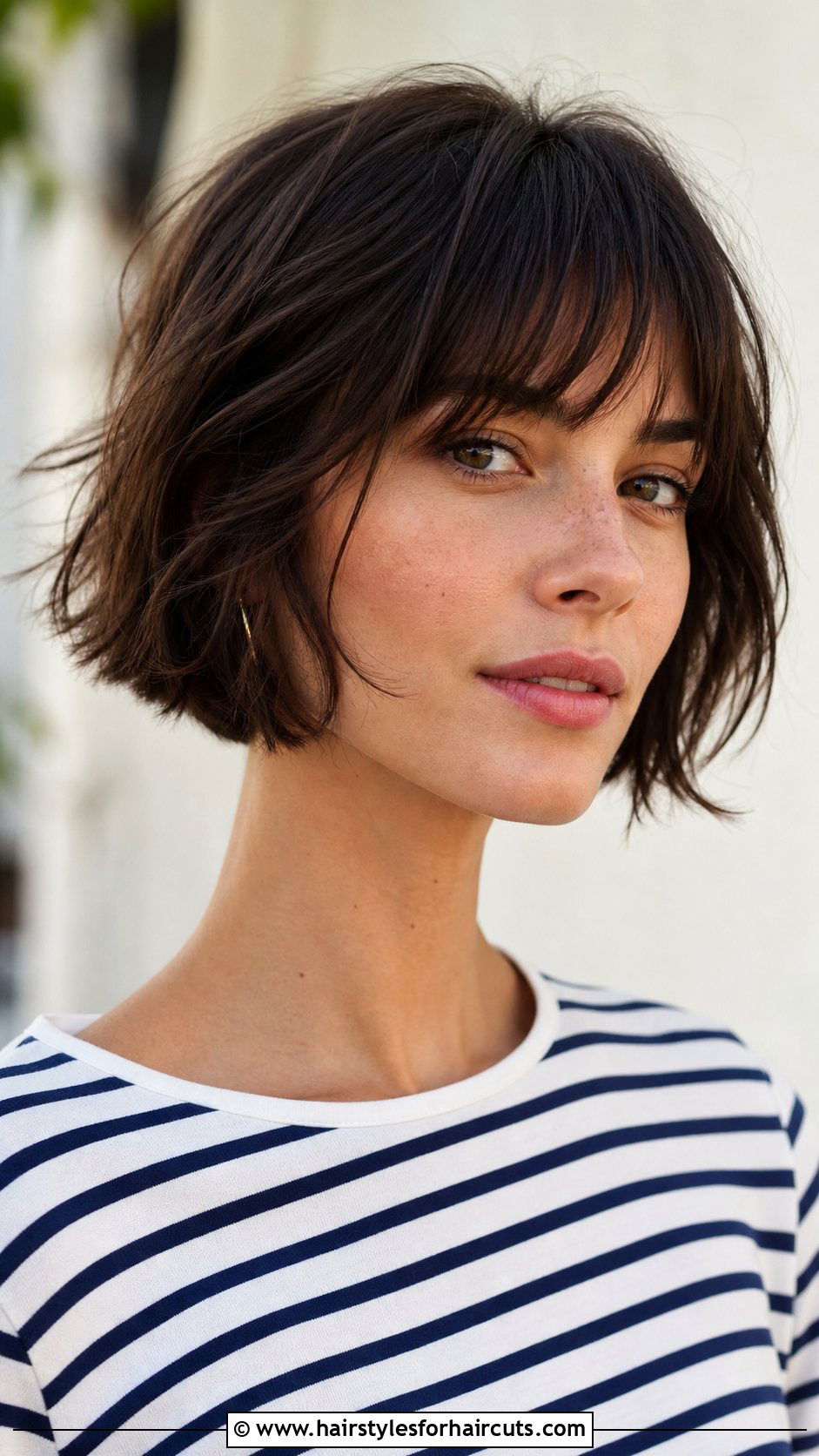 Textured French Bob - 25 haircuts caption - 25 haircuts caption
