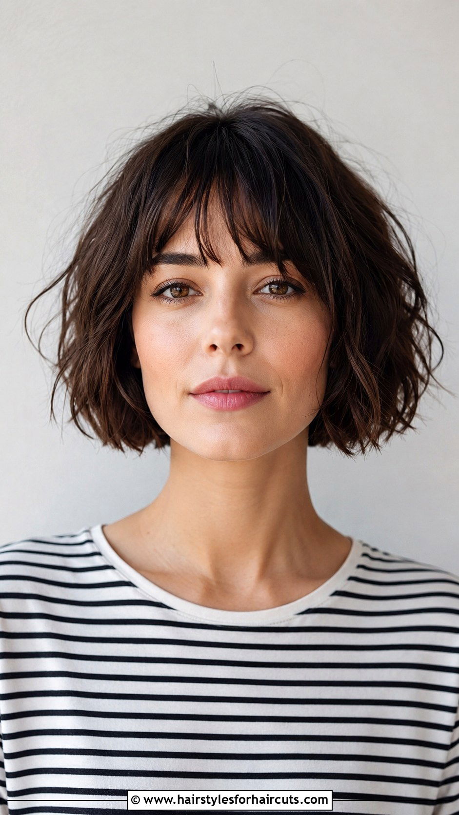 Textured French Bob - 25 baddie hairstyles for short hair - 25 baddie hairstyles for short hair