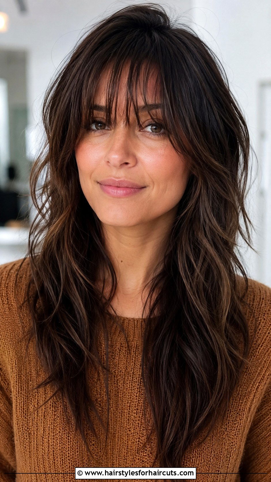 Textured Fringe Long Hair - 25 hairstyles for widows peak - 25 hairstyles for widows peak