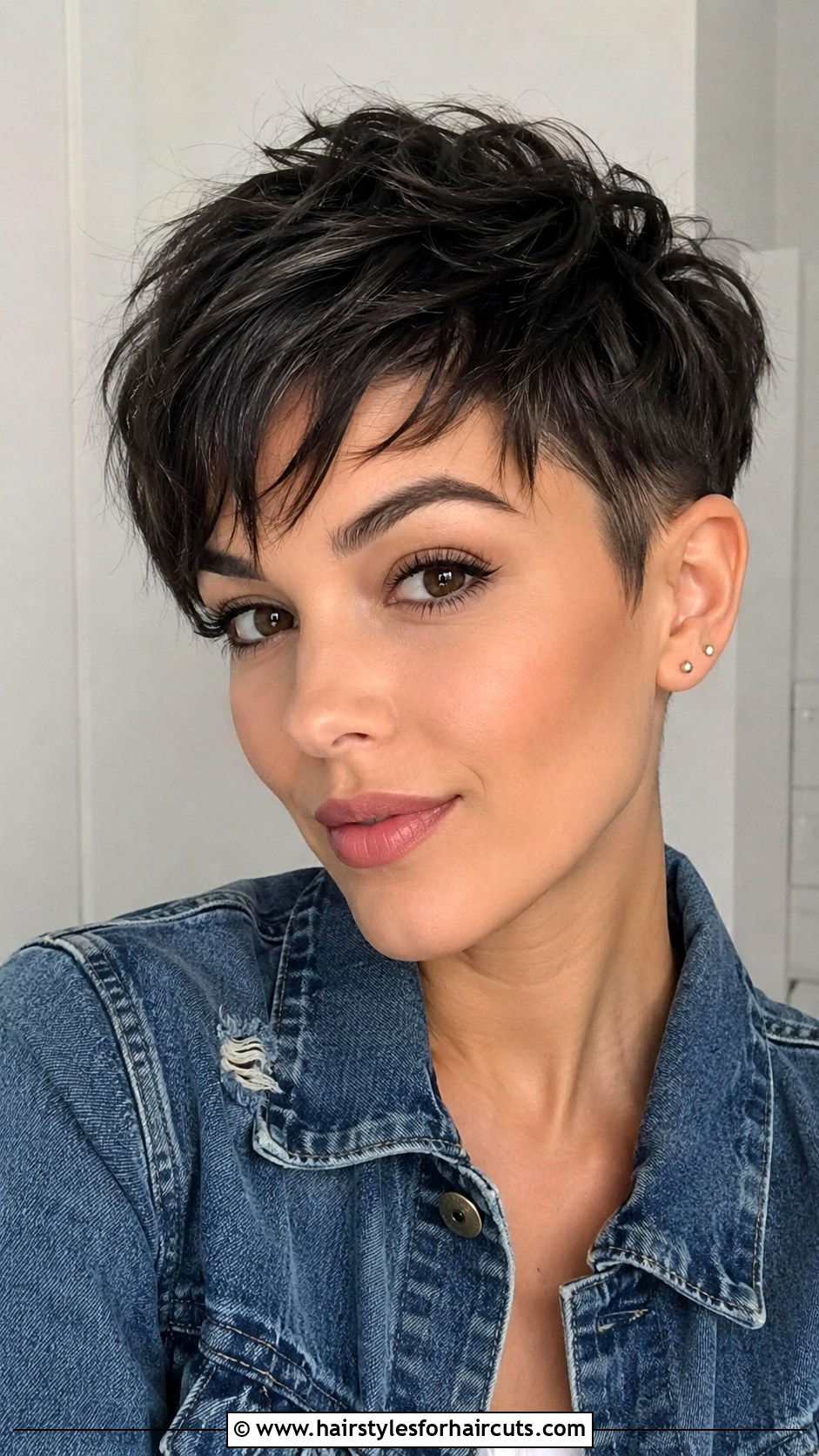 Textured Fringe With Tapered Cut - 25 bangs hairstyles black hair - 25 bangs hairstyles black hair