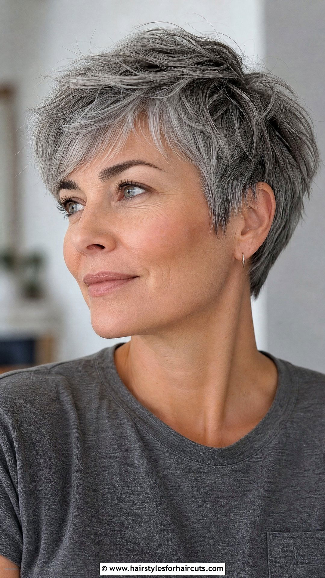 Textured Gray Crop Haircut - 25 gray haircuts women - 25 gray haircuts women