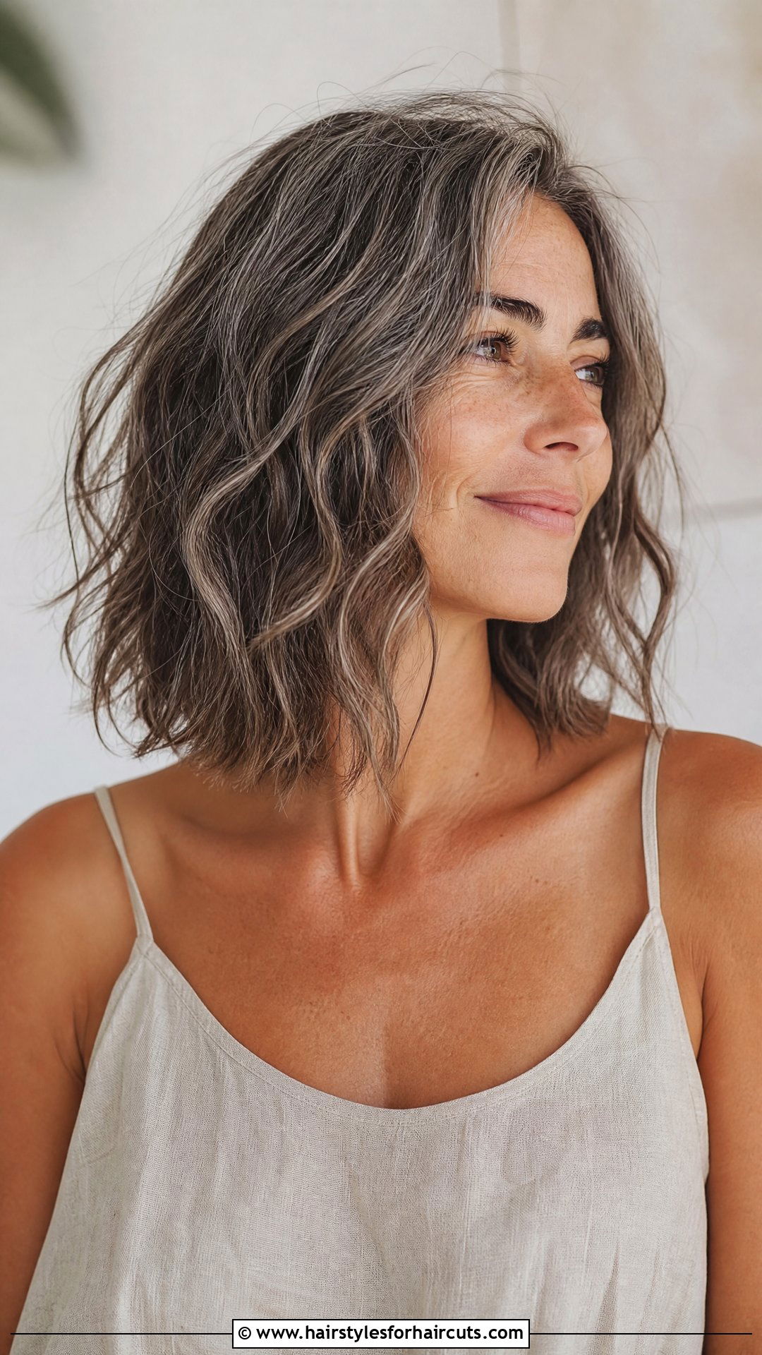 Textured Gray Lob - 25 women gray hairstyles - 25 women gray hairstyles
