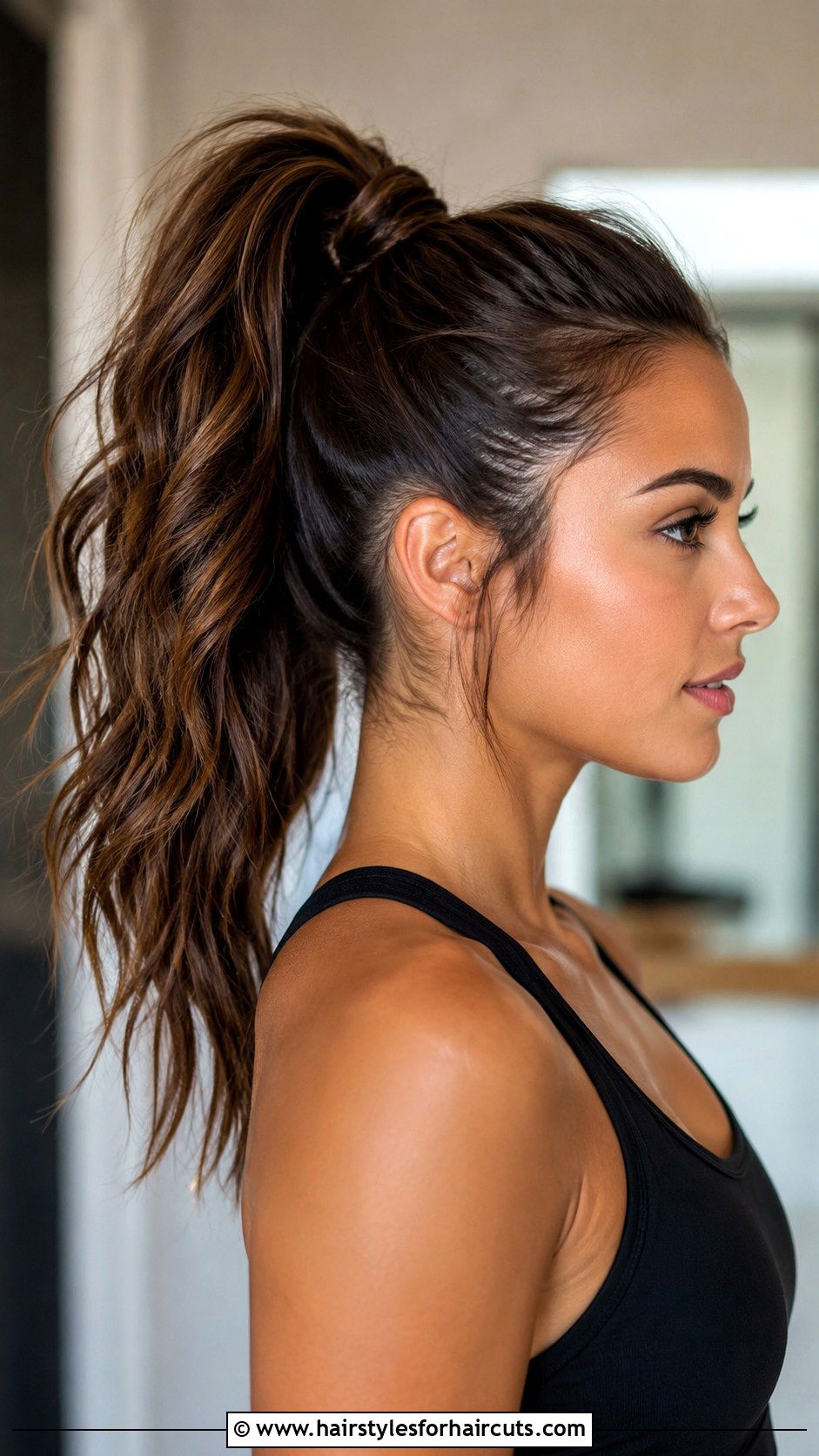 Textured High Ponytail - 25 country girl hairstyles for long hair - 25 country girl hairstyles for long hair