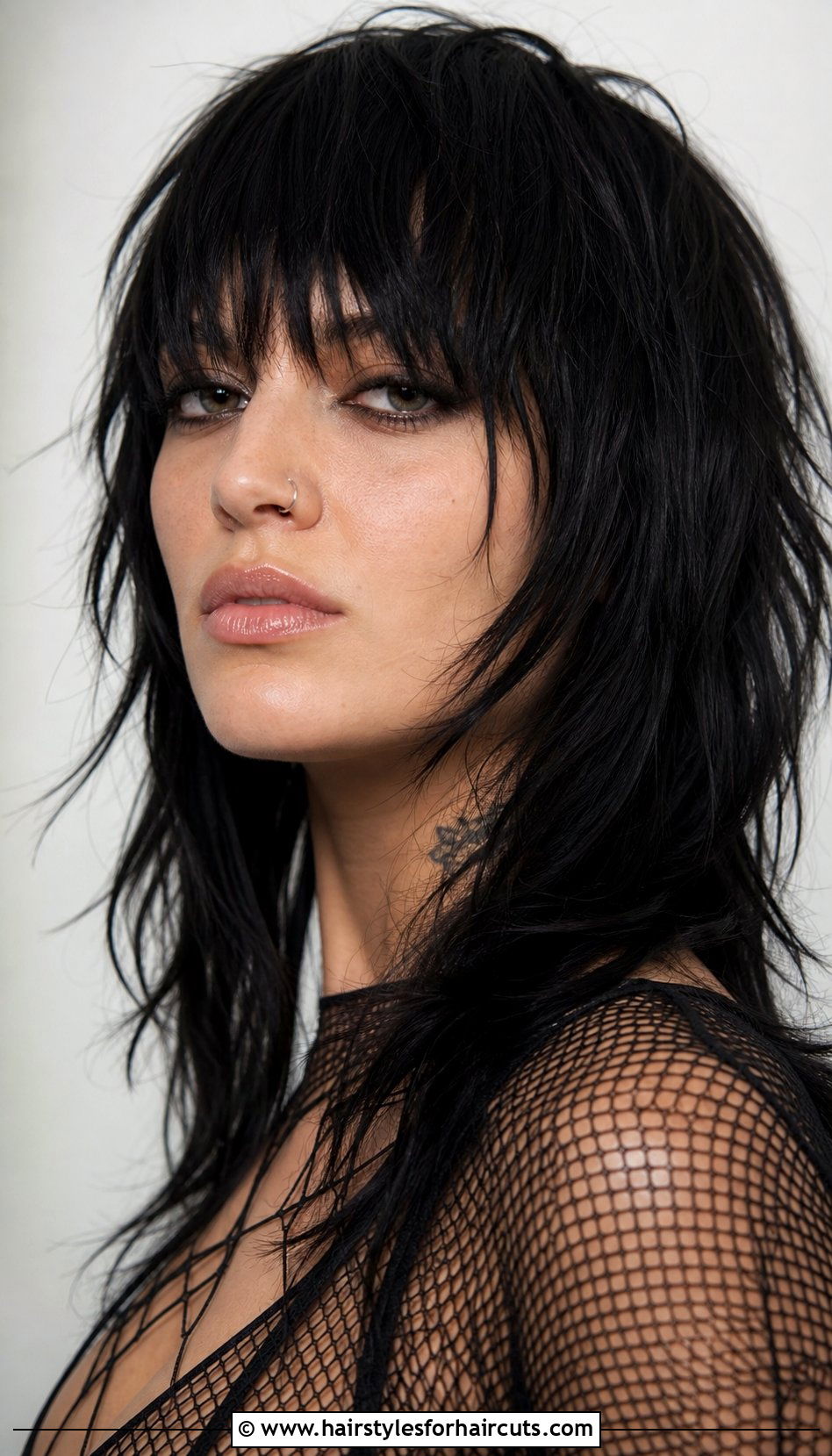 Textured Layered Punk Fringe - 25 layered punk hairstyles for medium length hair - 25 layered punk hairstyles for medium length hair