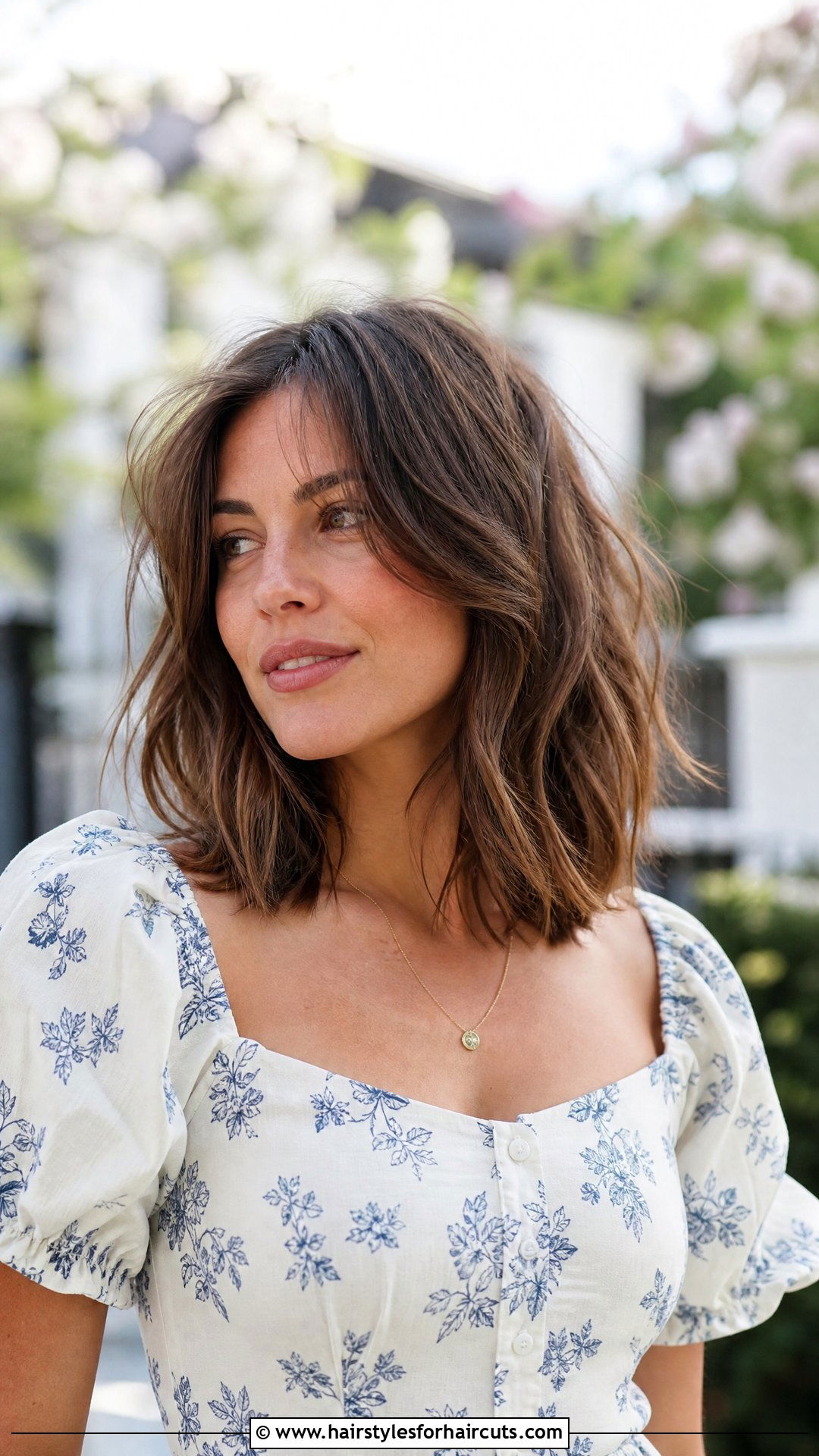 Textured Lob Haircut - 25 thin hair women hairstyles - 25 thin hair women hairstyles