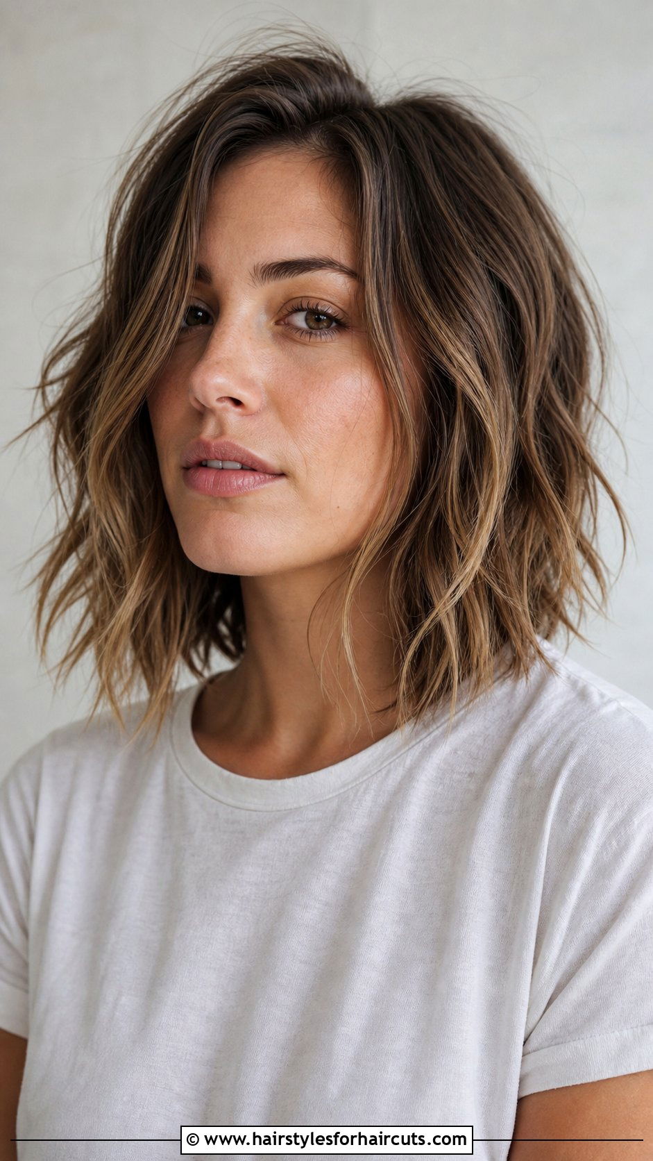 Textured Lob Haircut For Medium Hair Length - 25 haircuts for medium hair length - 25 haircuts for medium hair length