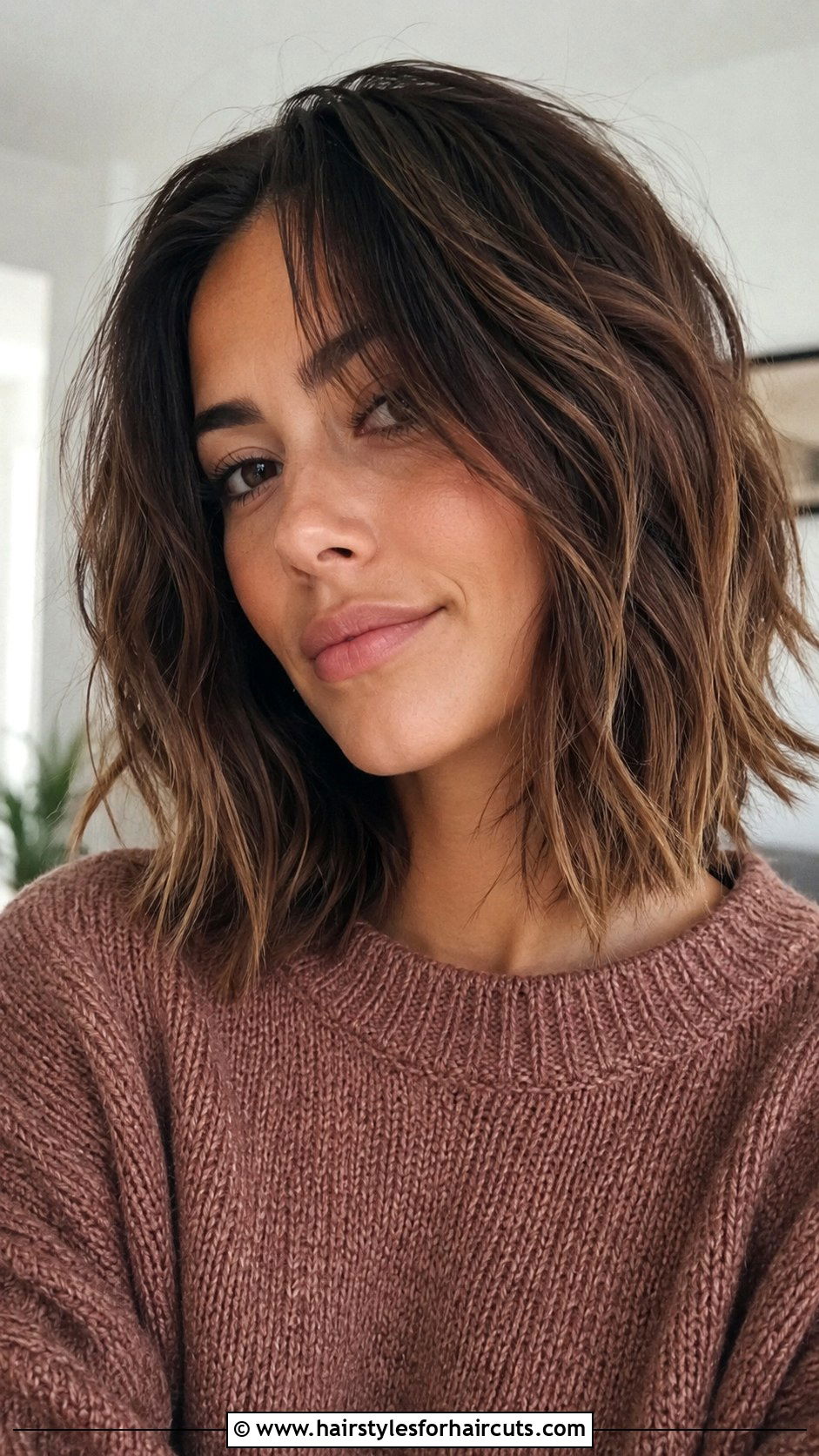 Textured Lob Haircut For Thick Hair - 25 haircuts for thick hair - 25 haircuts for thick hair