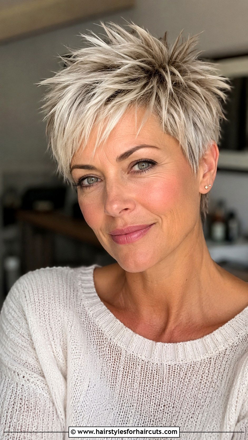 Textured Pixie - 25 images short haircuts - 25 images short haircuts