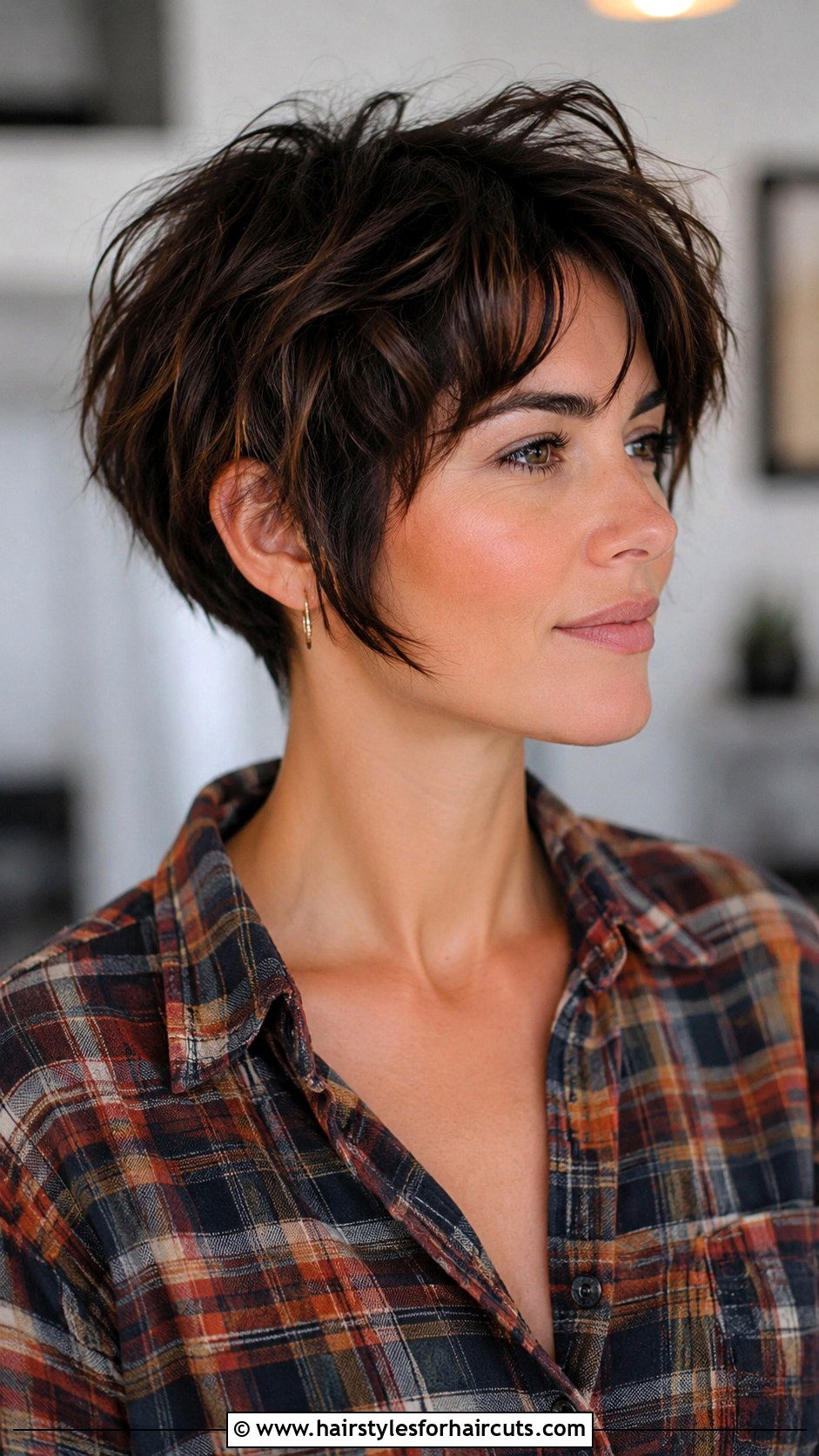 Textured Pixie Bob - 25 pixie bob haircuts - 25 pixie bob haircuts