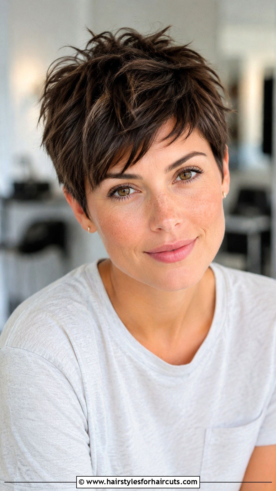 Textured Pixie Cut - 25 haircuts cool - 25 haircuts cool