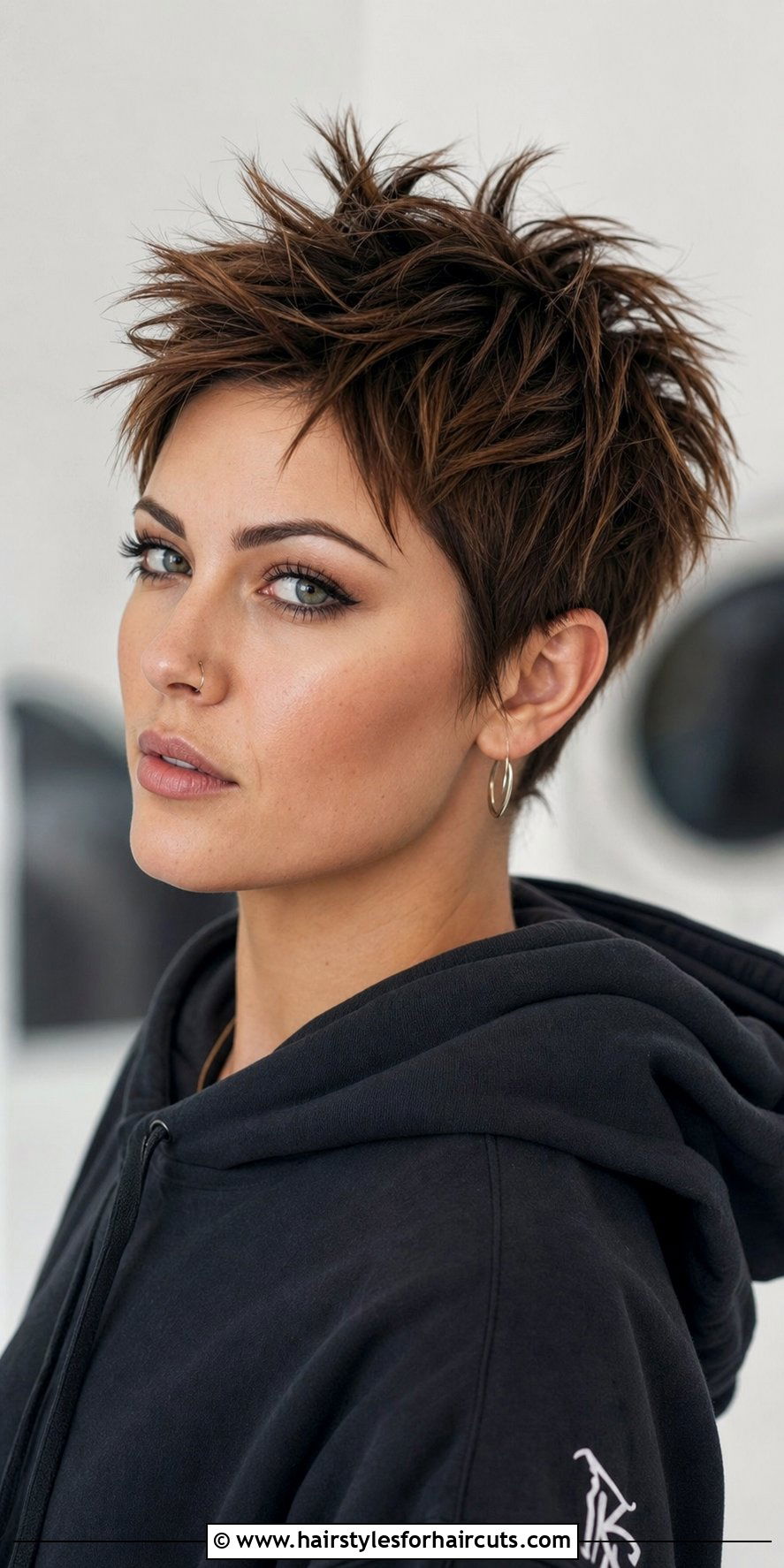 Textured Pixie Cut - 25 haircuts styles short hair women - 25 haircuts styles short hair women