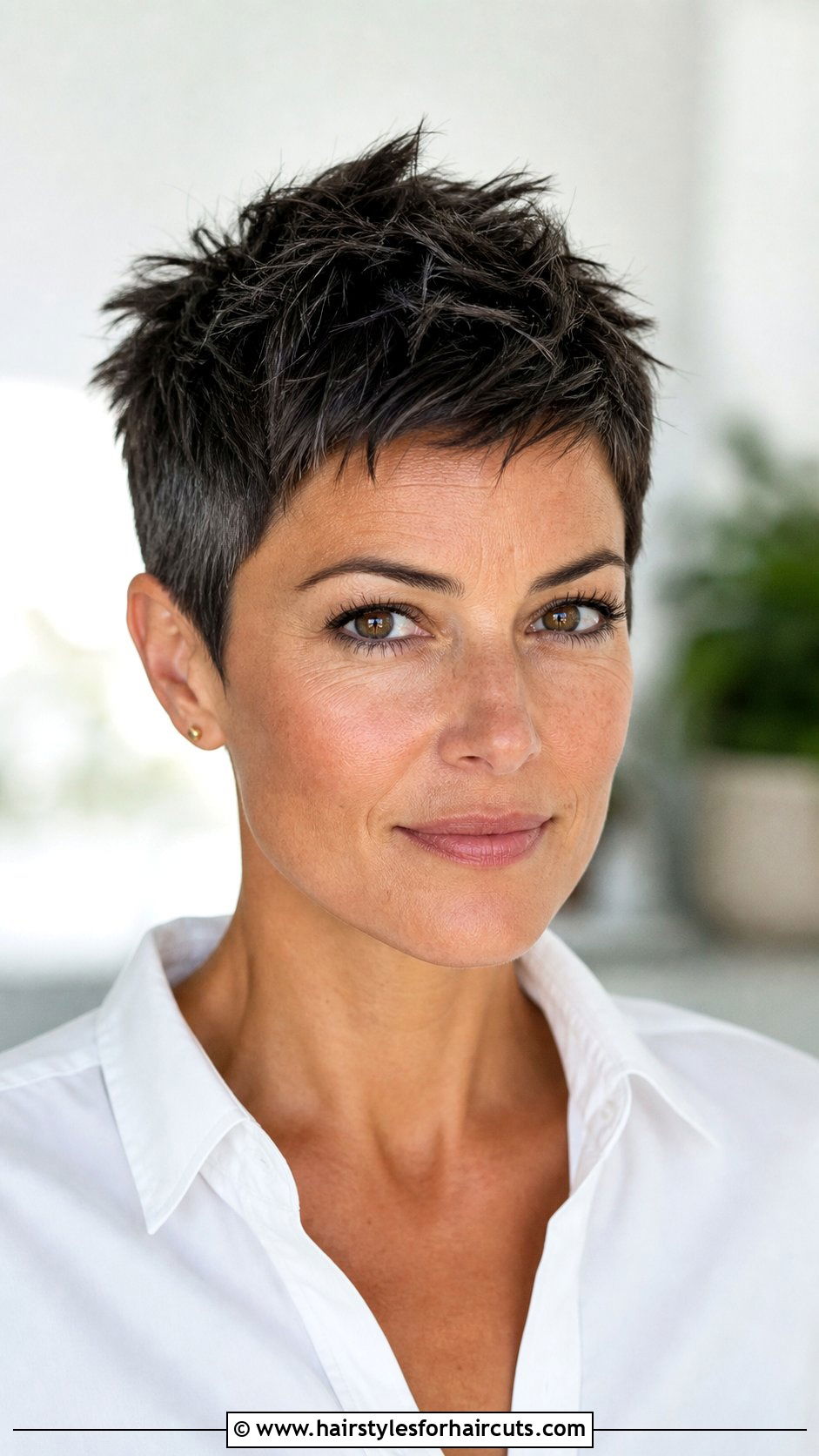 Textured Pixie Haircut For Coarse Hair - 25 coarse hair haircuts - 25 coarse hair haircuts