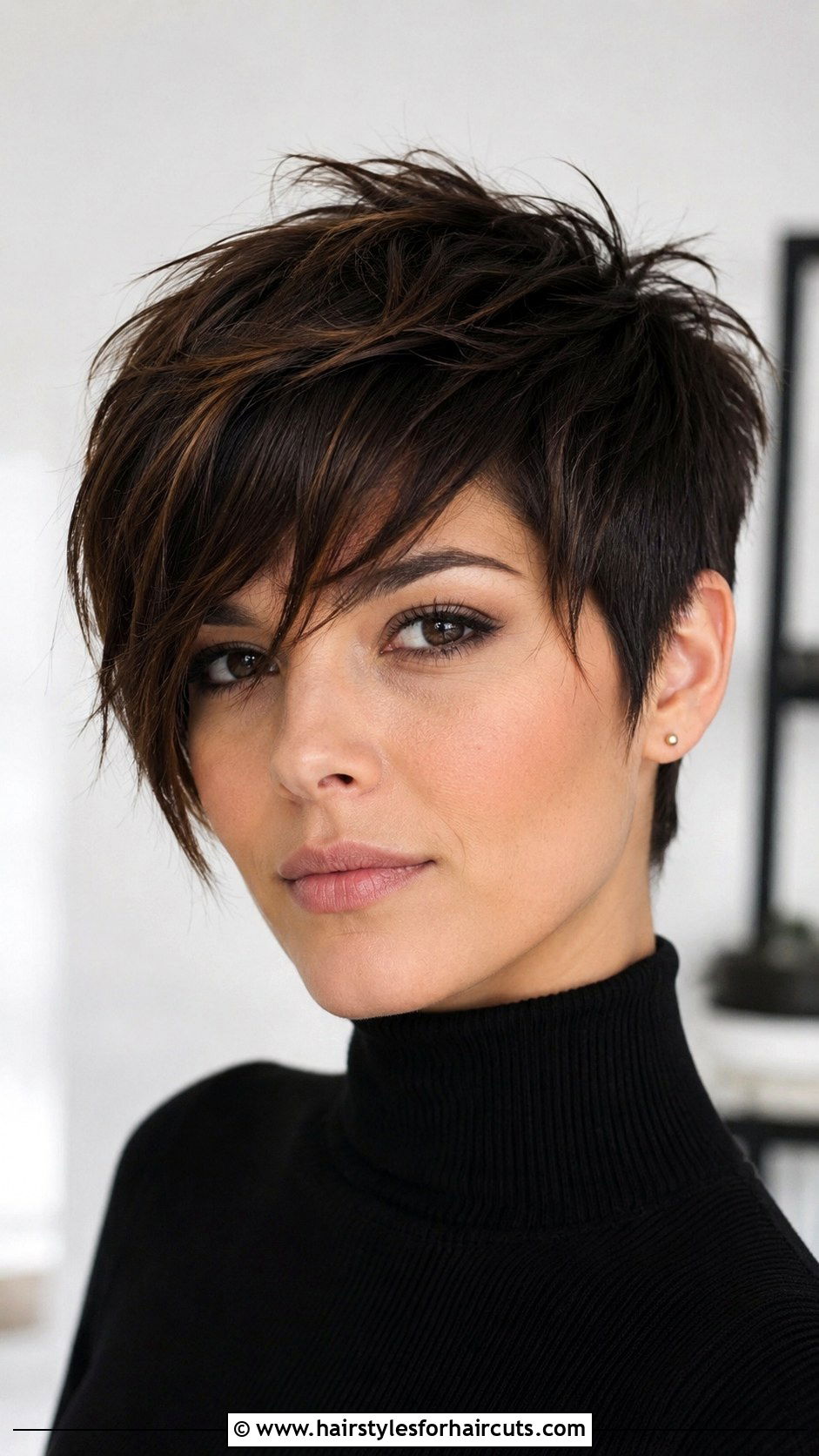 Textured Pixie With Long Bangs - 25 short haircuts for long face - 25 short haircuts for long face
