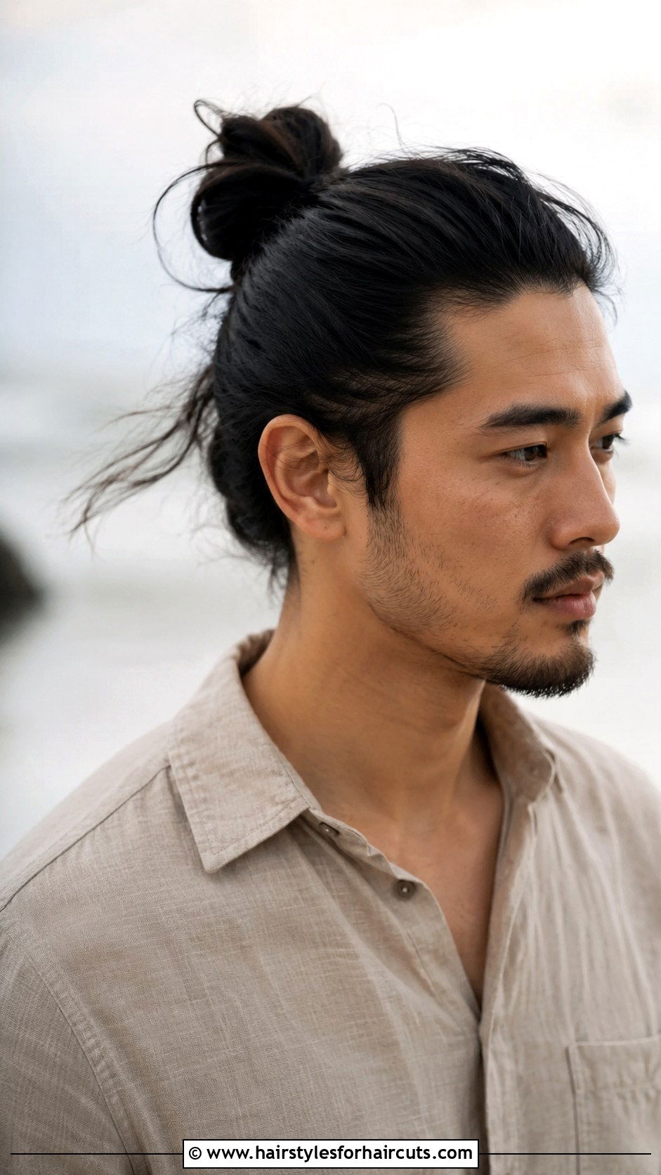Textured Samurai Top Knot - 25 samurai hairstyles - 25 samurai hairstyles