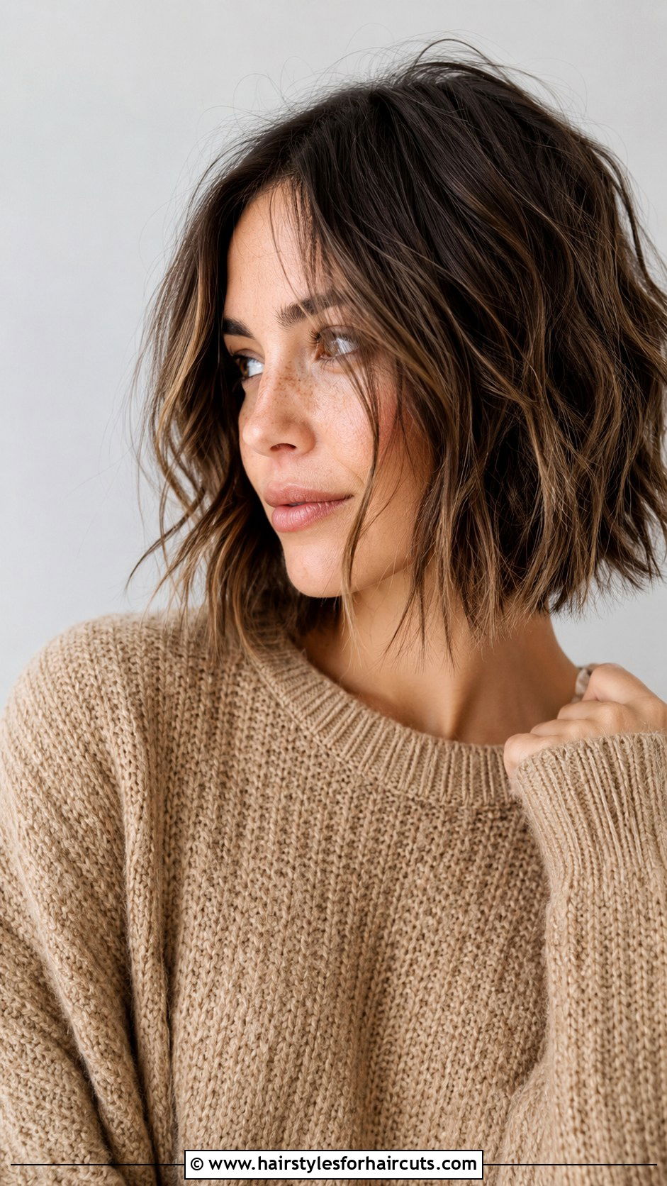 Textured Short Beach Waves - 25 beach waves hairstyles short hair - 25 beach waves hairstyles short hair