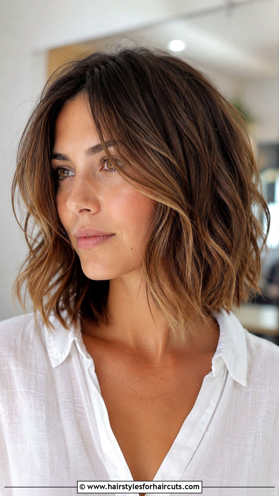 Textured Shoulder Length Cut - 25 classy hairstyles for medium hair - 25 classy hairstyles for medium hair