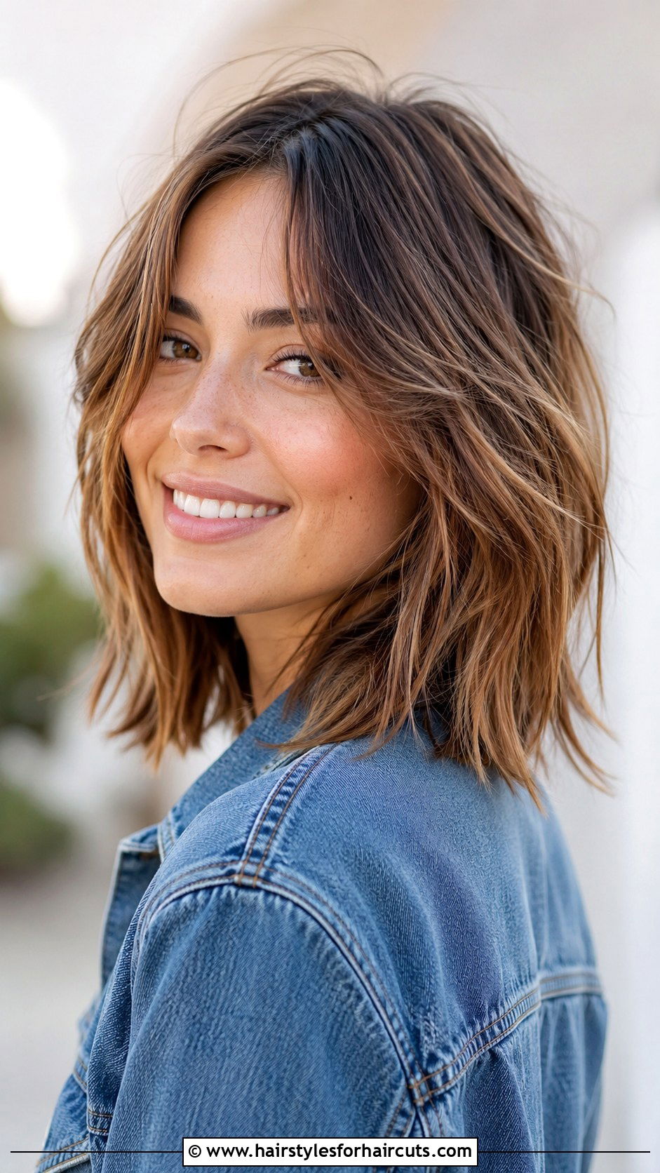 Textured Shoulder Length Haircut - 25 haircuts for women over 30 - 25 haircuts for women over 30