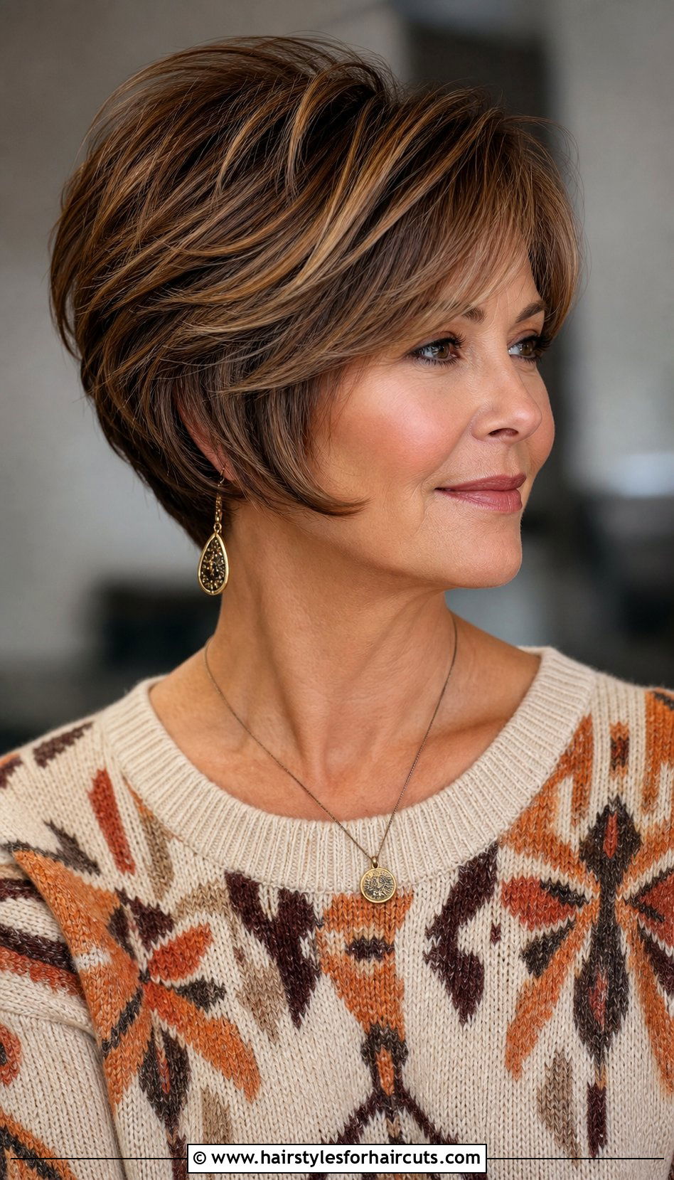 Textured Wedge Cut - 25 medium haircuts for thin hair over 50 - 25 medium haircuts for thin hair over 50