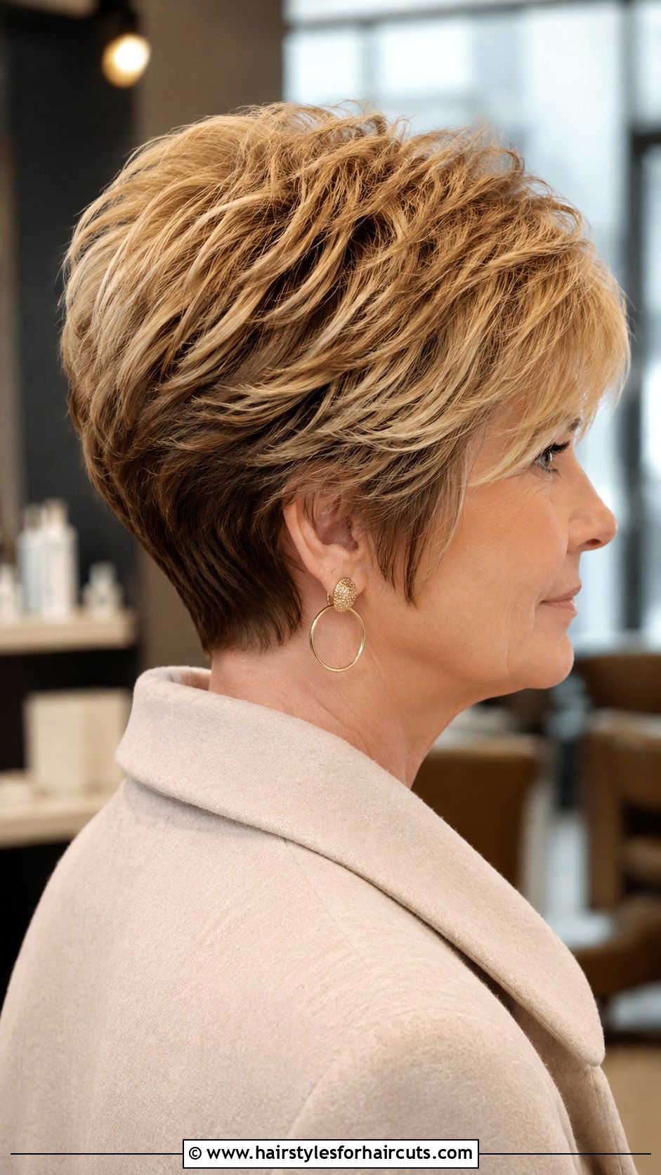 Textured Wedge Cut - 25 dominican haircuts - 25 dominican haircuts