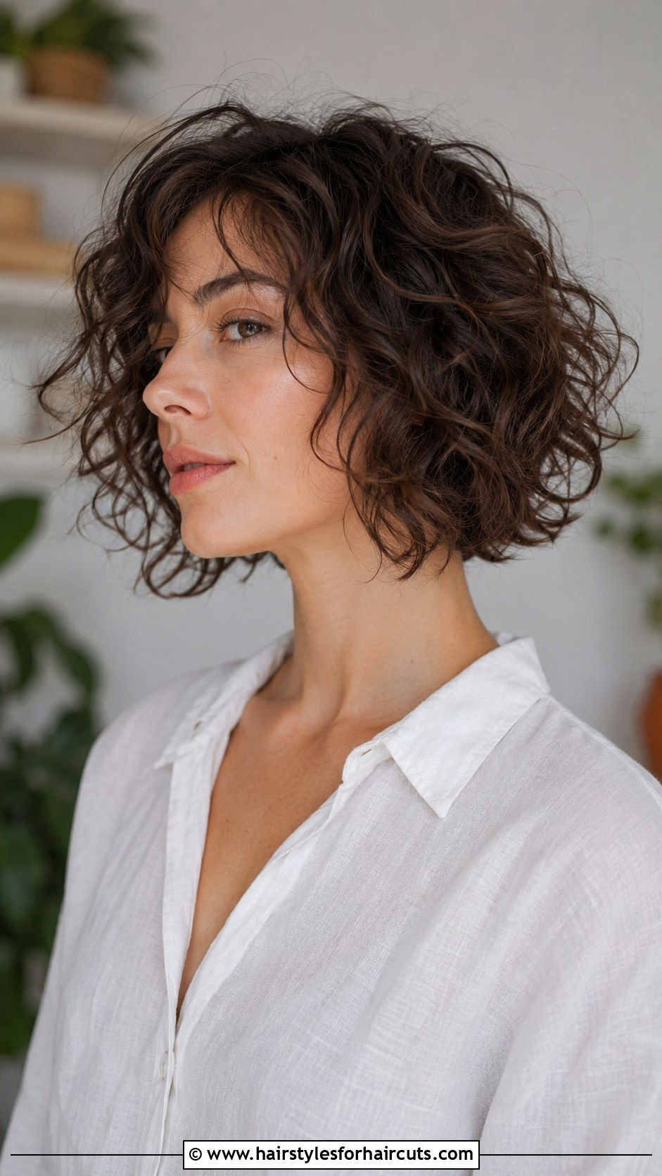 Texturized Bob Haircut For Curly Thin Hair - 25 haircuts for curly thin hair - 25 haircuts for curly thin hair