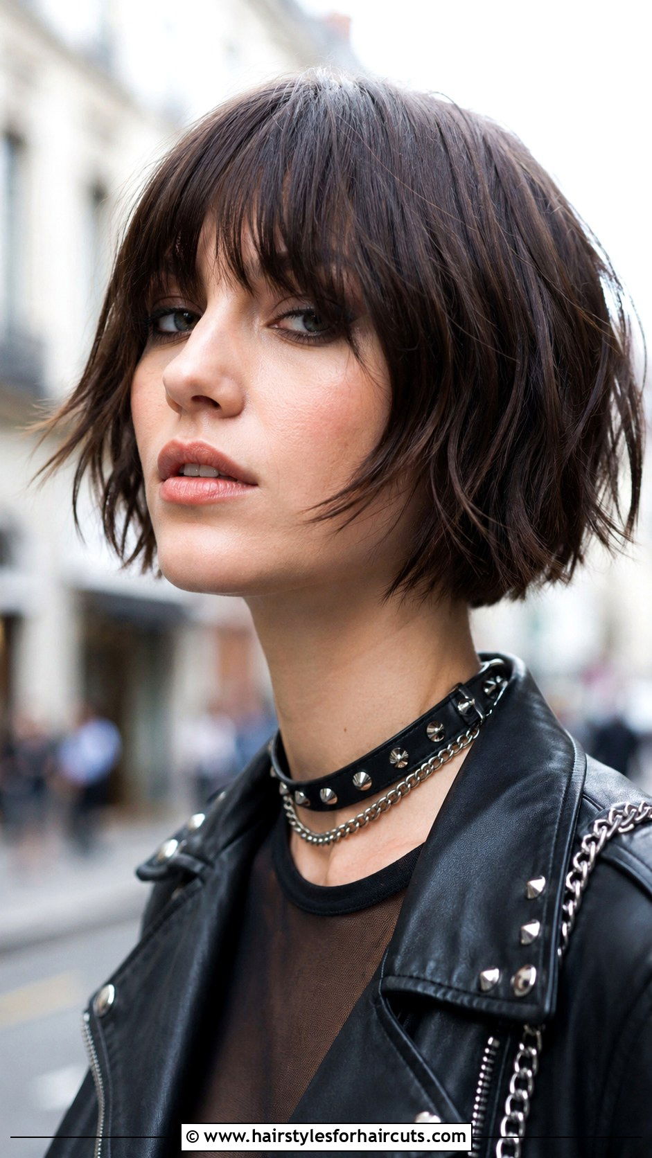 Texturized Bubble Bob Haircut - 25 bubble hairstyles short hair - 25 bubble hairstyles short hair