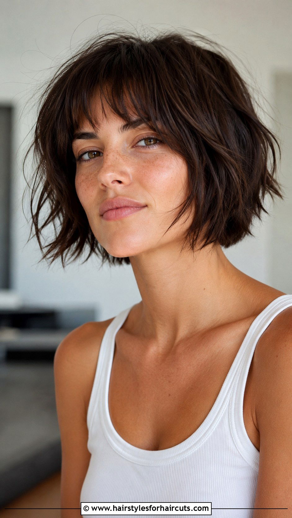 Texturized Chin Length Cut - 25 chin hairstyles - 25 chin hairstyles