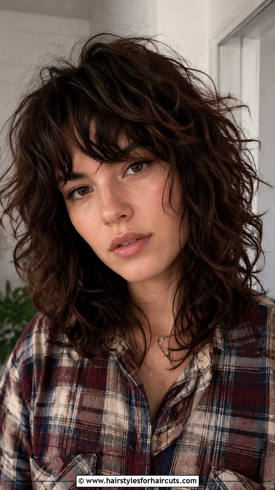 Texturized Curly Shag - 25 curly haircuts san francisco - 25 curly haircuts san francisco