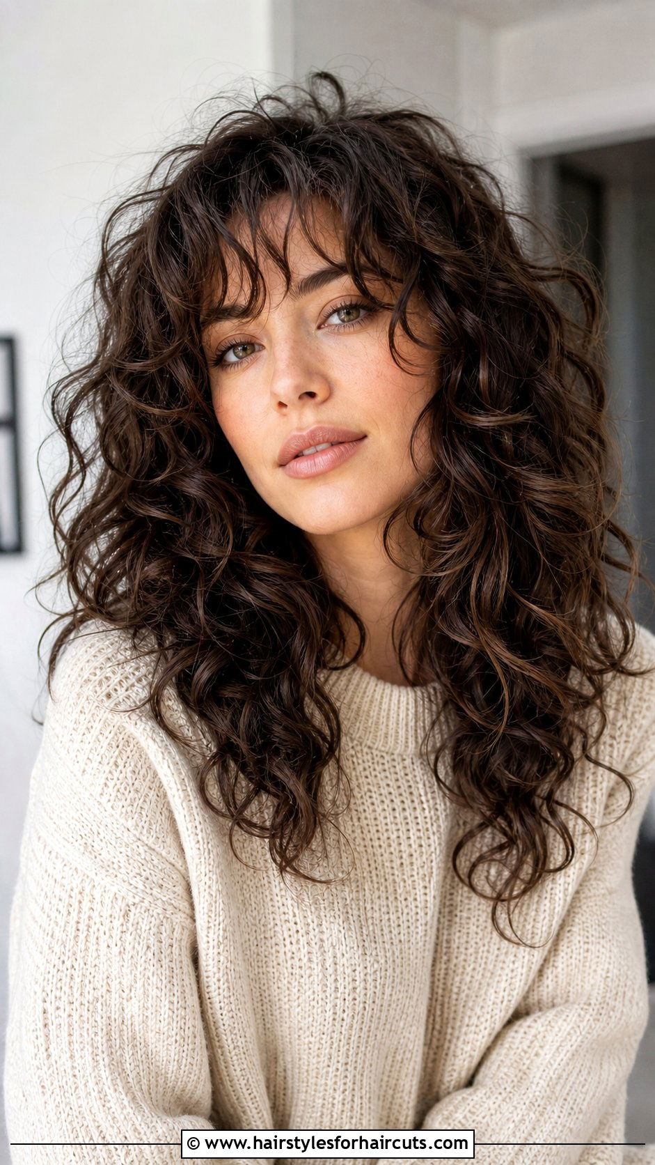 Texturized Layered Curly Hair - 25 curly haircuts layers - 25 curly haircuts layers