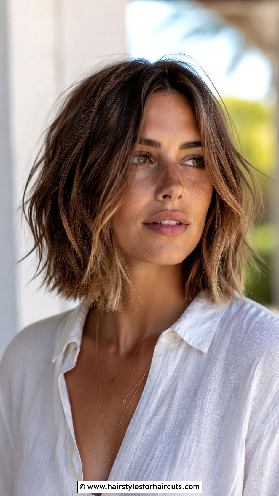 Texturized Lob Haircut - 25 shoulder length haircuts for thick hair - 25 shoulder length haircuts for thick hair
