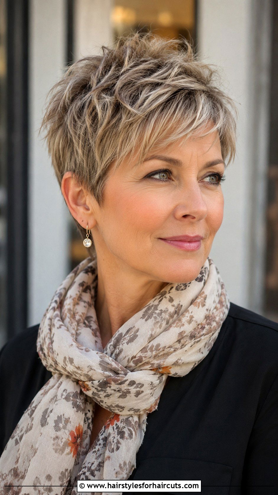 Texturized Pixie - 25 short hairstyles fine hair - 25 short hairstyles fine hair