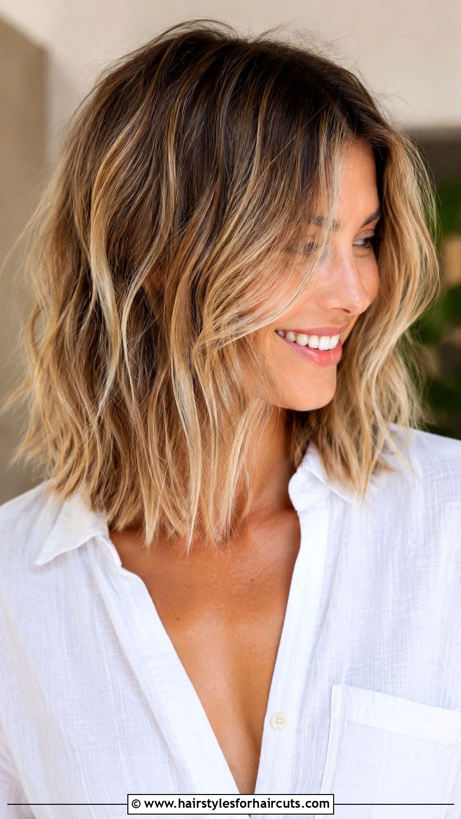 Texturized Razor Cut Shoulder Length Hair - 25 razor cut hairstyles for thin hair - 25 razor cut hairstyles for thin hair