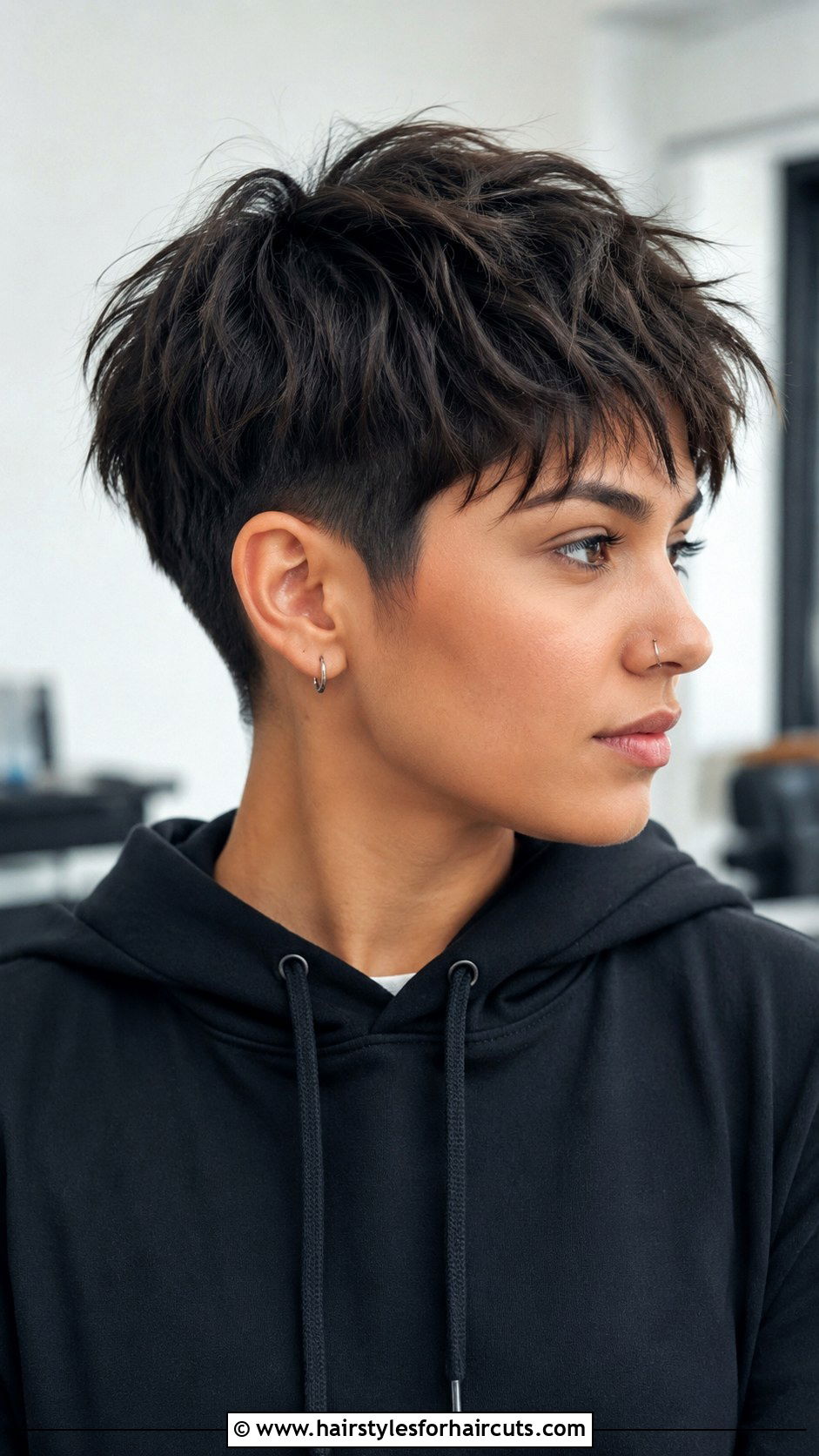 Texturized Short Crop For Straight Hair - 25 cute short hairstyles for straight hair - 25 cute short hairstyles for straight hair