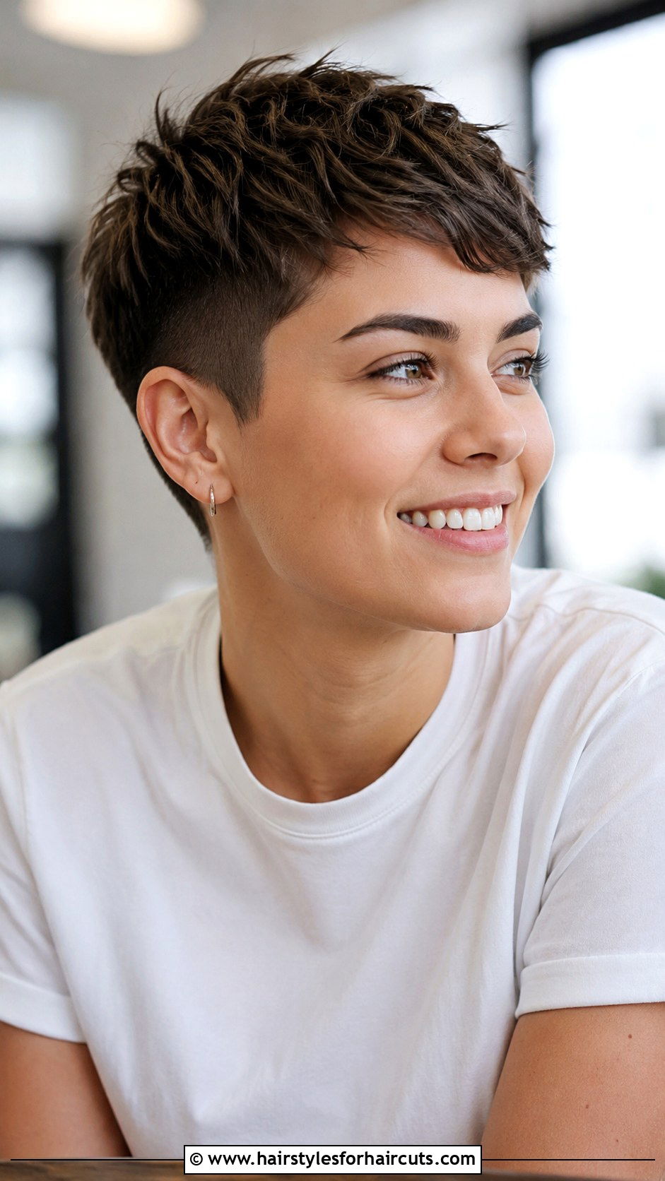 Texturized Short Crop - 25 haircuts for thick short hair - 25 haircuts for thick short hair
