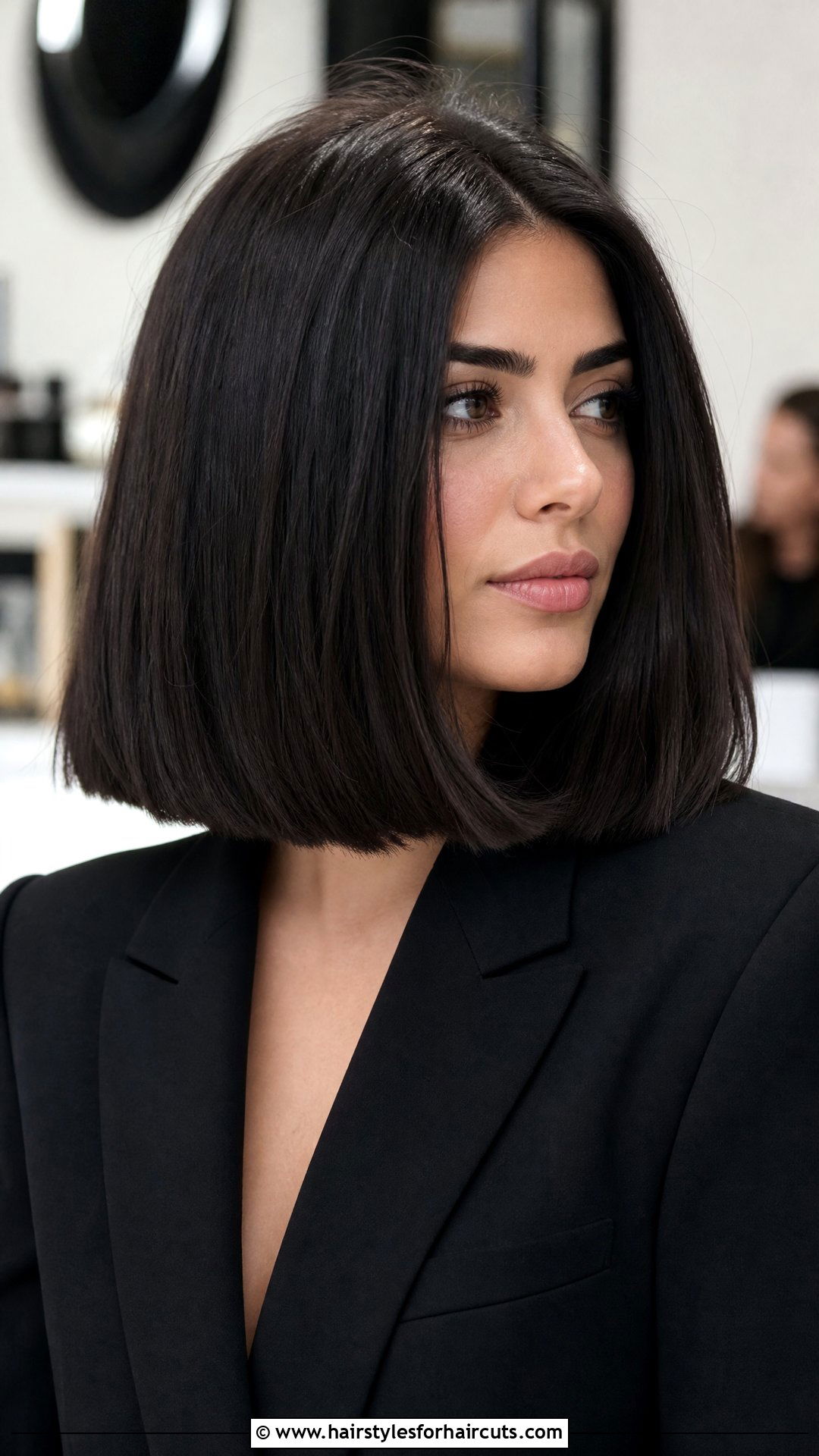 Thick Blunt Cut - 25 taurus hairstyles - 25 taurus hairstyles