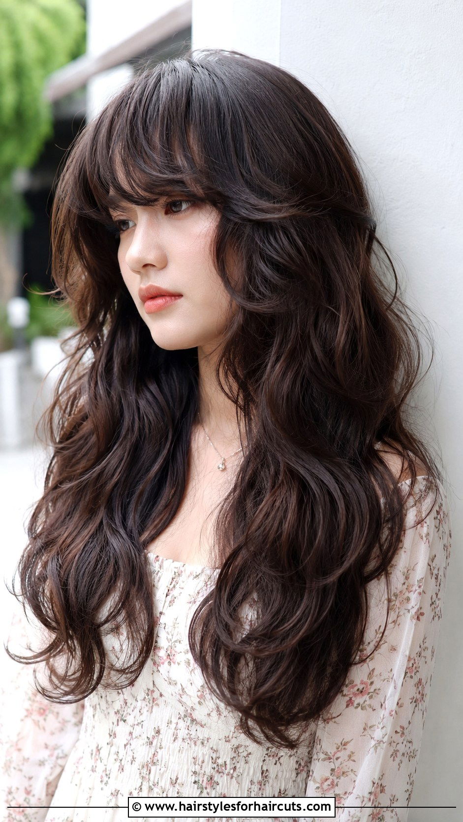 Thick Hair Wavy Jellyfish Haircut - 25 jellyfish haircuts wavy hair - 25 jellyfish haircuts wavy hair