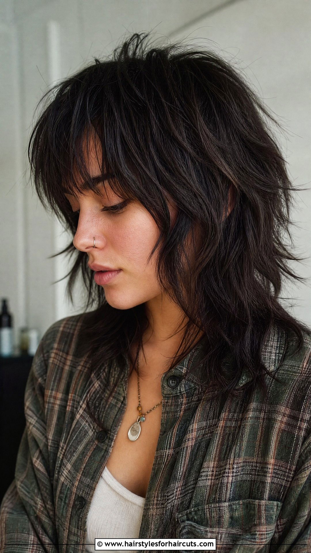 Thick Hair Wolf Cut - 25 thick hair hairstyles - 25 thick hair hairstyles