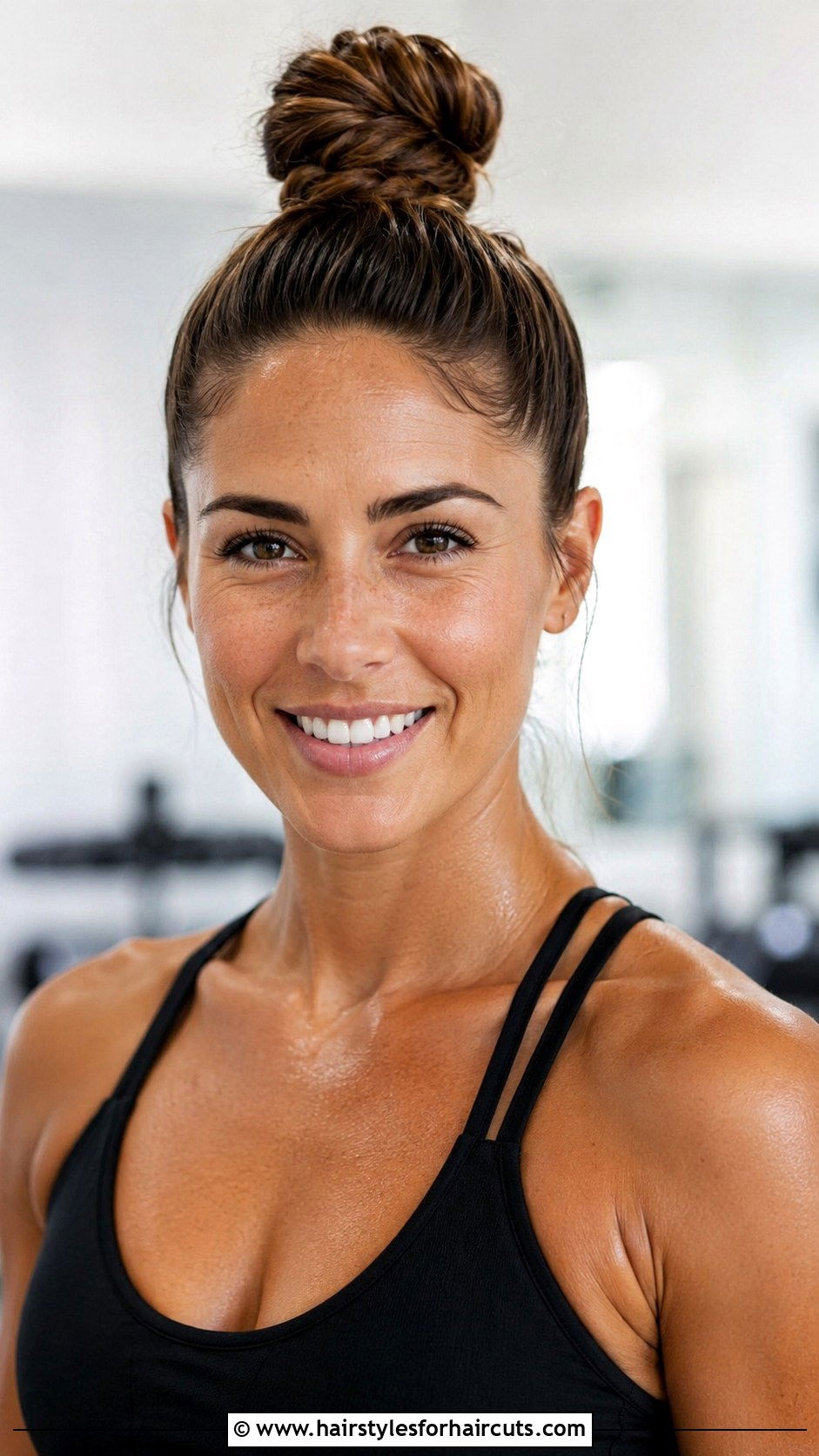 Top Knot - 25 different kinds of hairstyles - 25 different kinds of hairstyles